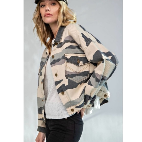🌸NWT Easel Camo Styler Washed Twill Jacket. Grey/ Creme. 1 SM 1 MED 1 LRG - Picture 11 of 11